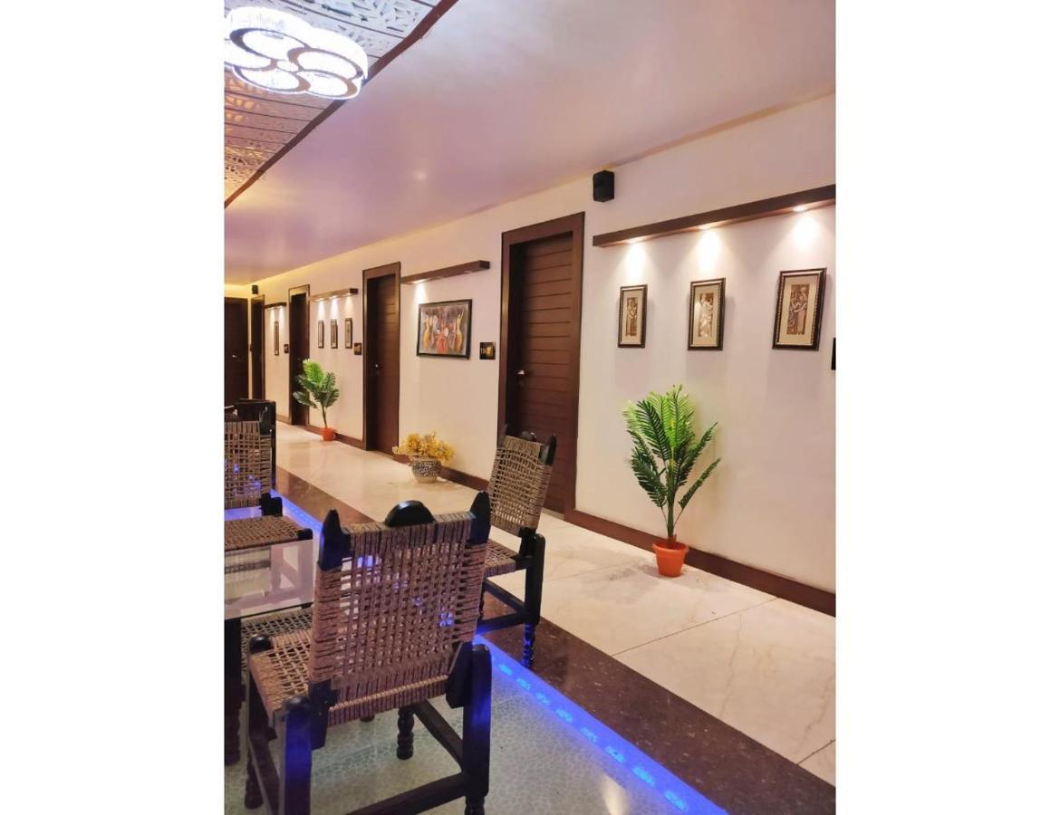 Hotel The Royal, Sehore Kültér fotó